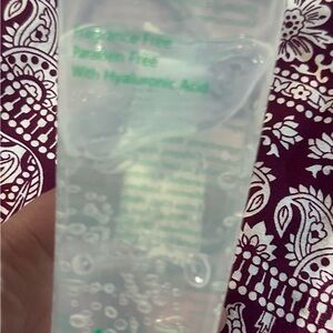 Hydrating micro current gel Acne & Blemish Gel with Hyaluronic Acid